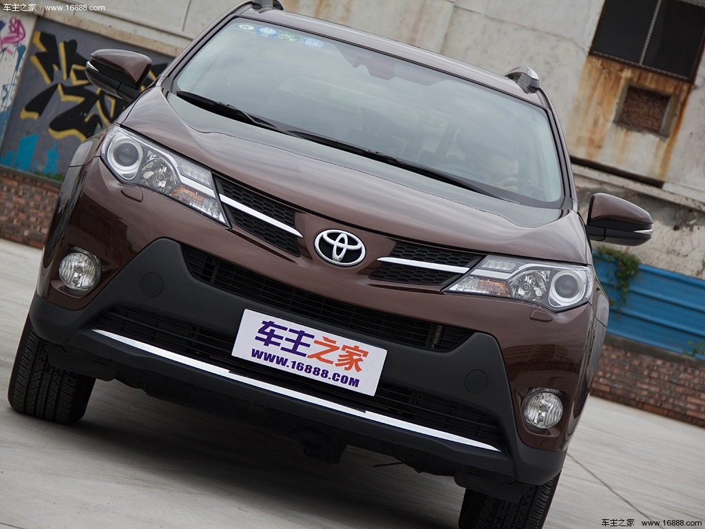 汽车图库 丰田 一汽丰田 rav4荣放(23/893) 外观图片 参考成交价: 11.