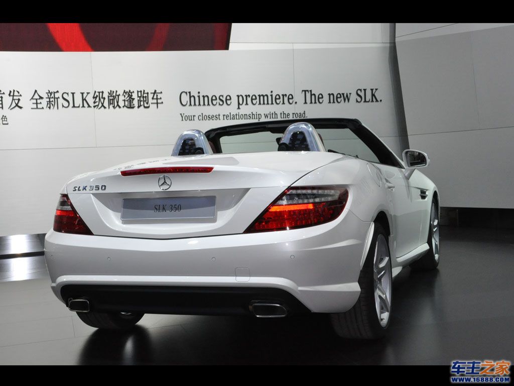 奔驰slk右后方高清图片 奔驰slk壁纸图片高清图片
