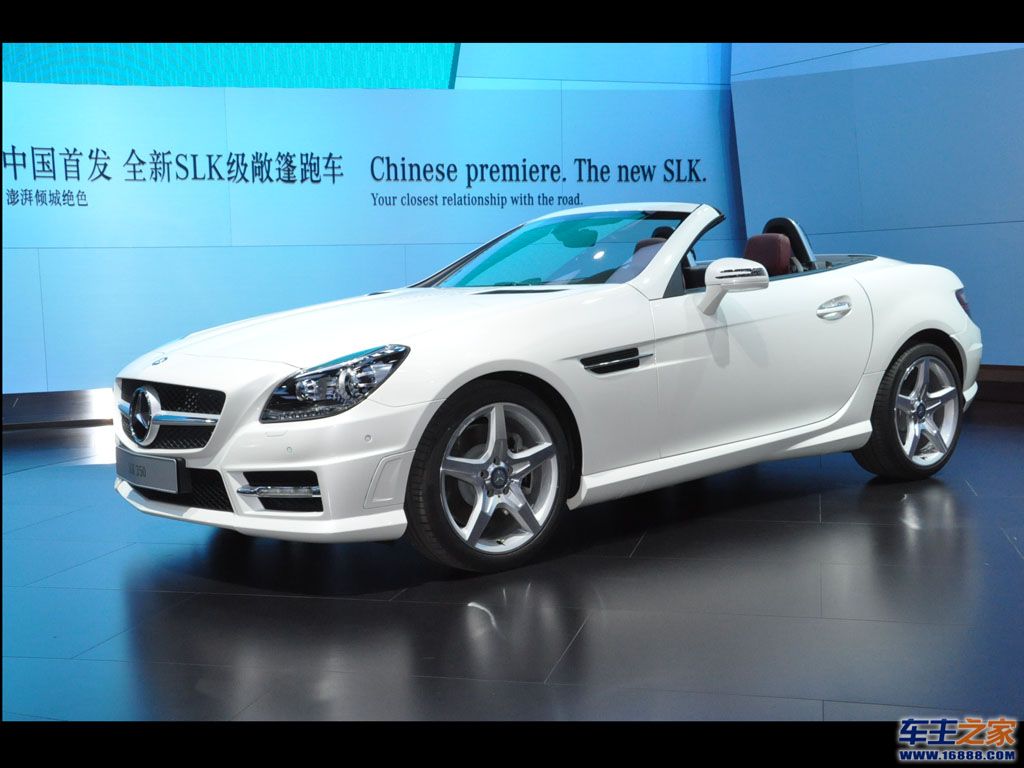 奔驰slk左前方高清图片 奔驰slk壁纸图片高清图片