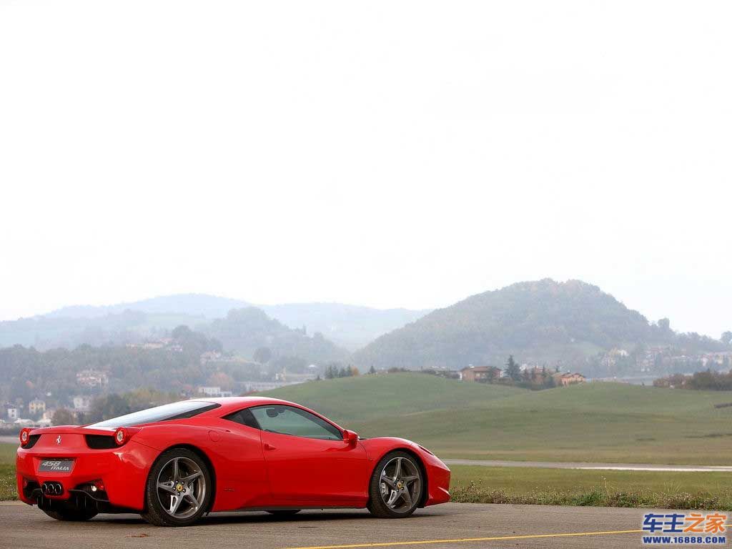 红色法拉利458italia