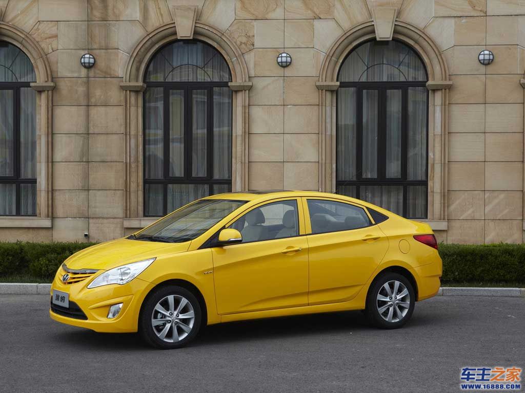 瑞纳高清图片_瑞纳壁纸图片