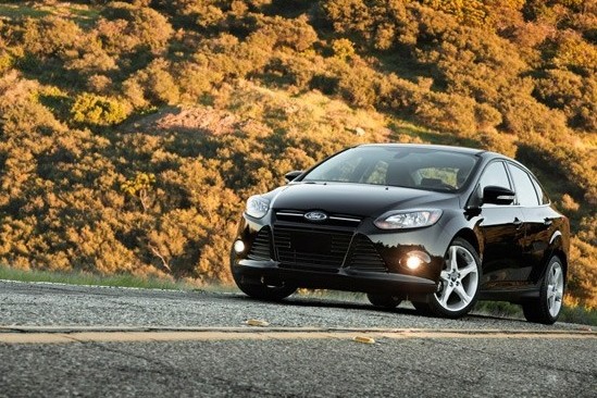 家用运动两相宜 福克斯科鲁兹对比评测(2) 大家车网