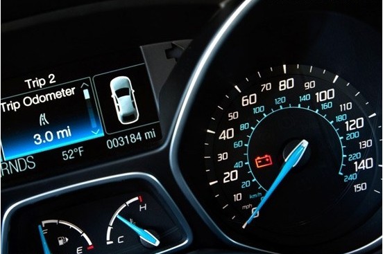 家用运动两相宜 福克斯科鲁兹对比评测(8) 大家车网