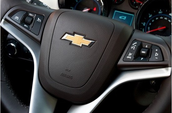 家用运动两相宜 福克斯科鲁兹对比评测(13) 大家车网