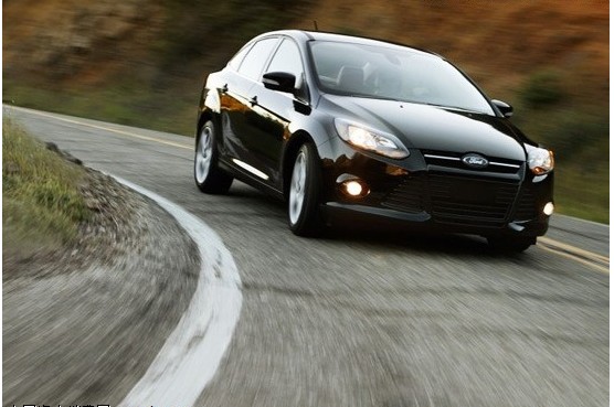 家用运动两相宜 福克斯科鲁兹对比评测(23) 大家车网