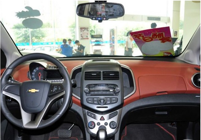 小车能搬家 四款10万元大空间车型推荐(9) 大家车网