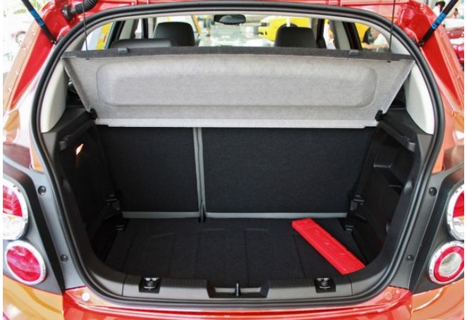 小车能搬家 四款10万元大空间车型推荐(11) 大家车网