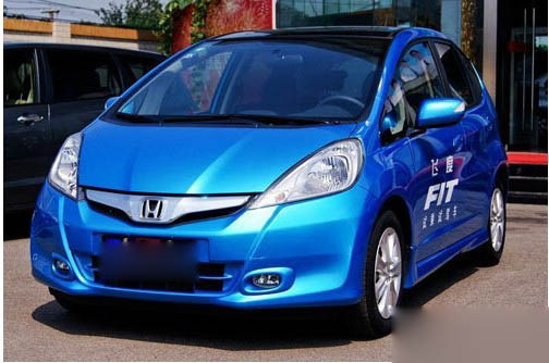 7-12万元白领代步车型导购 时尚又省油(6) 大家车网