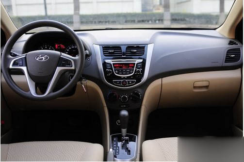 7-12万元白领代步车型导购 时尚又省油(13) 大家车网