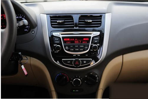 7-12万元白领代步车型导购 时尚又省油(14) 大家车网