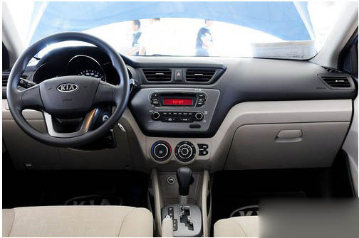 7-12万元白领代步车型导购 时尚又省油(18) 大家车网