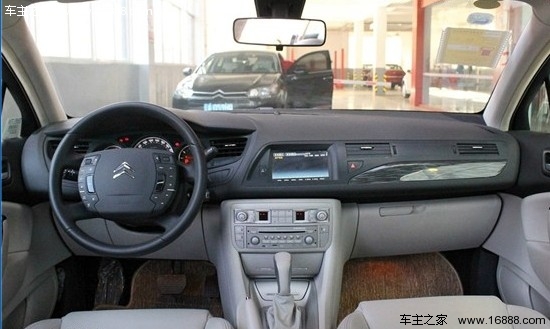 安全典范 4款20万元标配ESP中级车导购(9) 大家车网