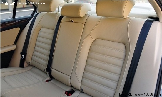 年轻一代选运动 4款欧美热门运动车导购(7) 大家车网