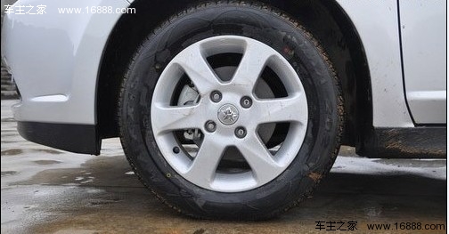 比的是品质 东风风神A60对比启辰D50(6) 大家车网