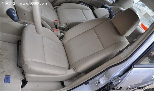 比的是品质 东风风神A60对比启辰D50(13) 大家车网