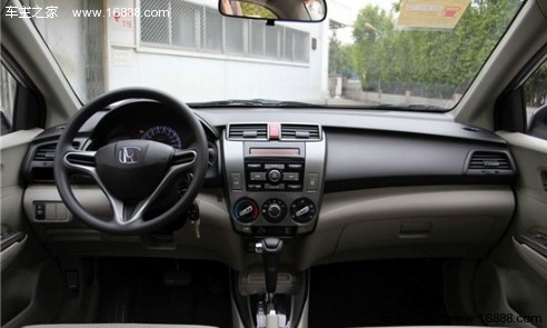 精打细算过日子 5款低油耗小型车盘点(6) 大家车网