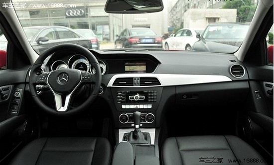 贴心的旅行伴侣 三款大天窗旅行车导购(6) 大家车网