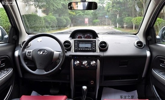 新老对抗车展 四款主流小型车导购分析(12) 大家车网