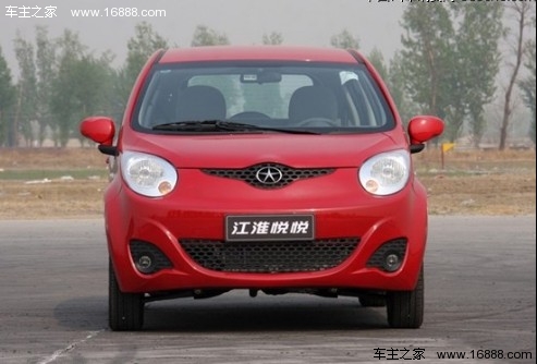 大都市里的小精灵 试驾2012款江淮悦悦(1) 大家车网