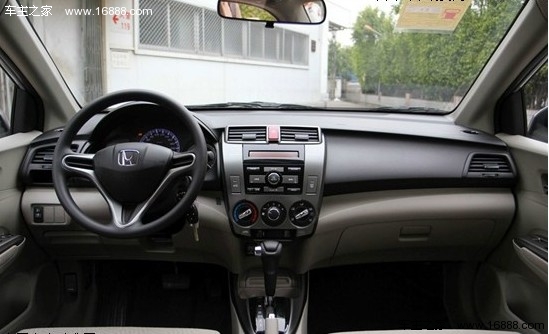 安全最重要 4款配备6安全气囊小车盘点(7) 大家车网