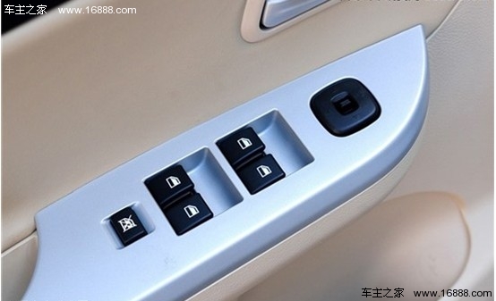 确实有两把刷子 试海马福美来1.6L手动(18) 大家车网