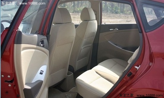 停车更轻松 5款带自动泊车辅助小车推荐(13) 大家车网