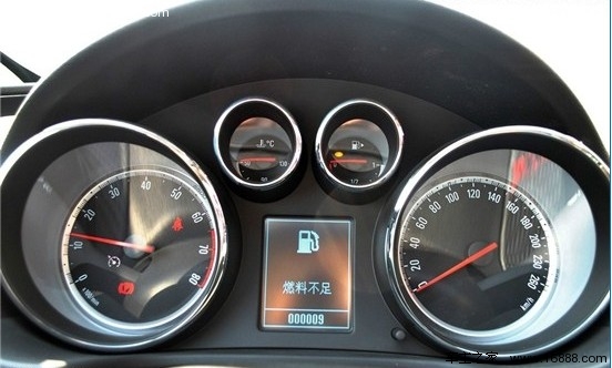 比2.0T顶配还贵1.4万元 别克君威GS试驾(9) 大家车网