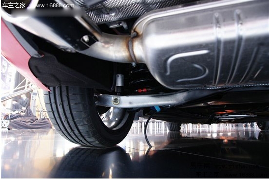 小资运动车 四款高档两厢车对比导购(47) 大家车网