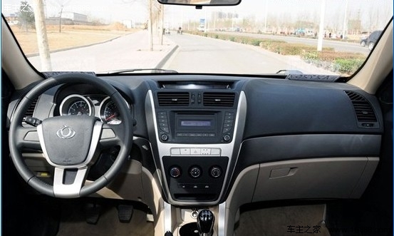 实惠PK实用 吉利全球鹰GX7对比奇瑞瑞虎(8) 大家车网