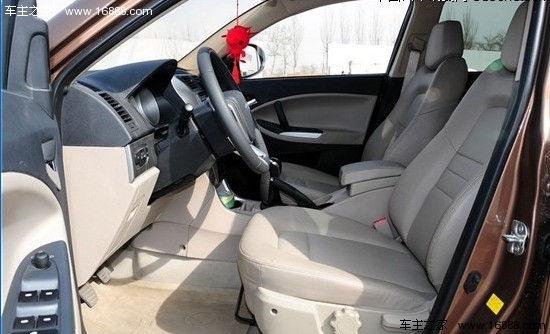 实惠PK实用 吉利全球鹰GX7对比奇瑞瑞虎(17) 大家车网