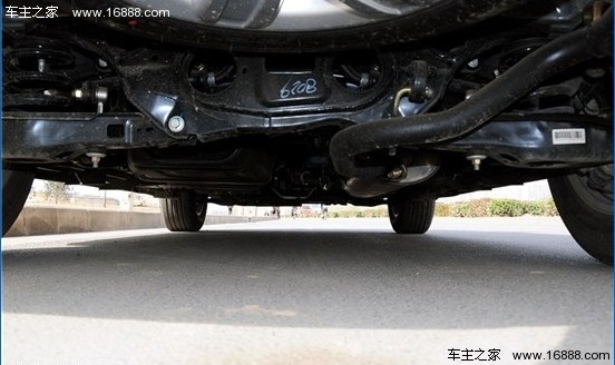 实惠PK实用 吉利全球鹰GX7对比奇瑞瑞虎(33) 大家车网