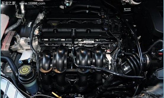 1.6L该选谁 2012款福克斯三厢对比新速腾(33) 大家车网