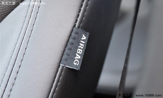 多多益善 盘点5款配备6安全气囊紧凑车型(13) 大家车网