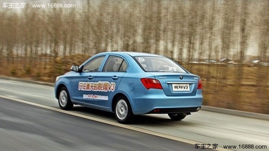 长安悦翔V3试驾 便宜代步车有了新选择(19) 大家车网