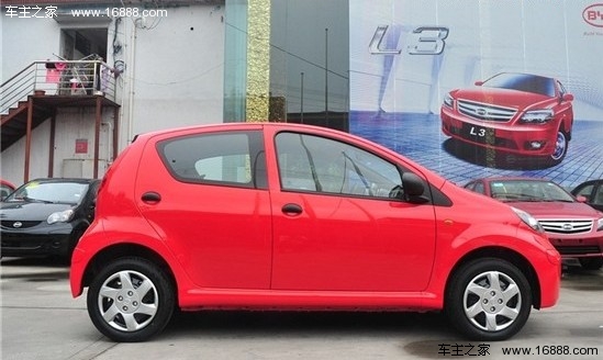 选高配还是低配?比亚迪F0对比奔奔MINI(6) 大家车网