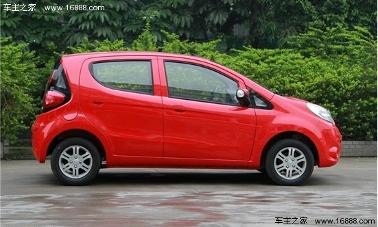 选高配还是低配?比亚迪F0对比奔奔MINI(7) 大家车网