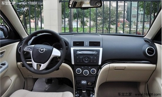 就要选高性价比 四款6-8万热门紧凑车推荐(9) 大家车网