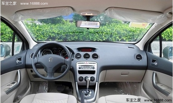 新手上路不再怕 4款12万元配泊车辅助车型(1) 大家车网