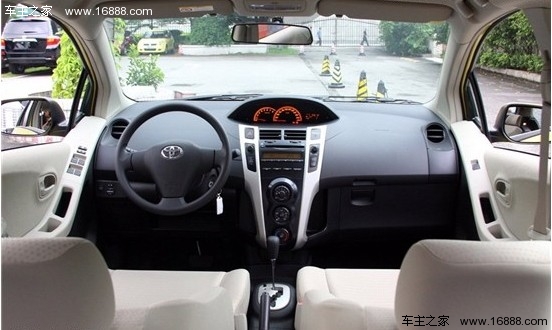 小车也有大空间 四款8-10万元两厢车推荐(1) 大家车网