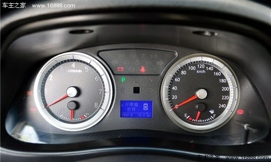 向合资品牌看齐!吉利帝豪EC8试车报告(10) 大家车网