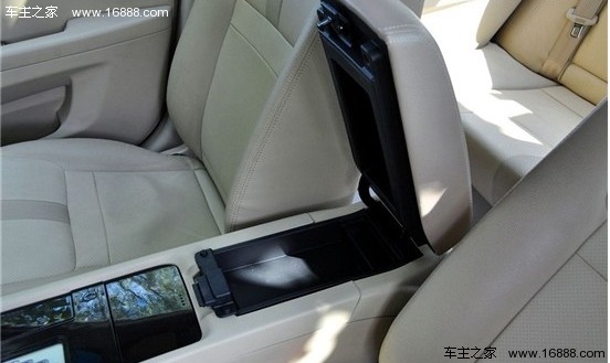 向合资品牌看齐!吉利帝豪EC8试车报告(17) 大家车网