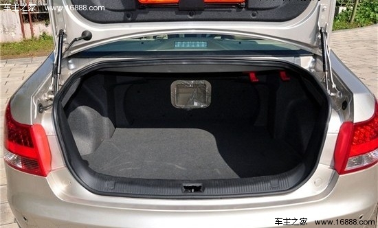 向合资品牌看齐!吉利帝豪EC8试车报告(20) 大家车网