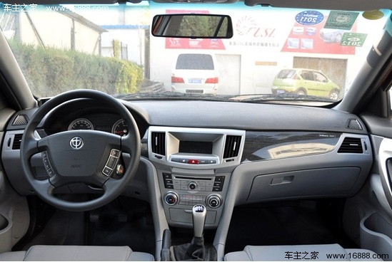 实惠大空间 5款10万左右自主中型车解析(16) 大家车网
