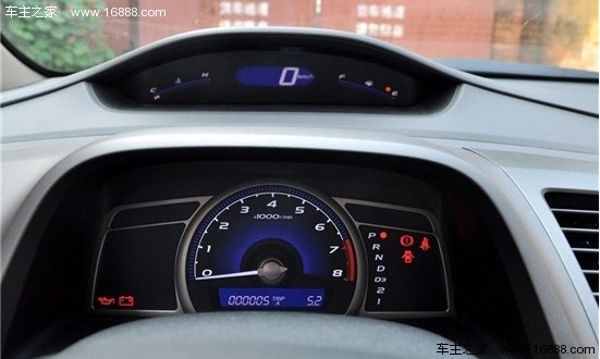 11万紧凑级的抉择 东风思铭对比标致308(13) 大家车网