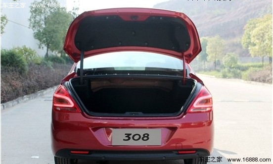 11万紧凑级的抉择 东风思铭对比标致308(23) 大家车网