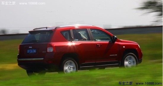 标准的城市型SUV 测试JEEP新指南者2.4L(30) 大家车网