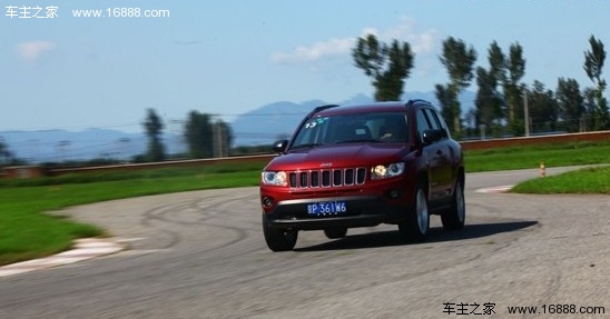 标准的城市型SUV 测试JEEP新指南者2.4L(38) 大家车网
