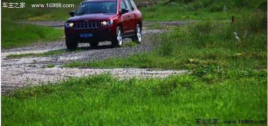 标准的城市型SUV 测试JEEP新指南者2.4L(39) 大家车网