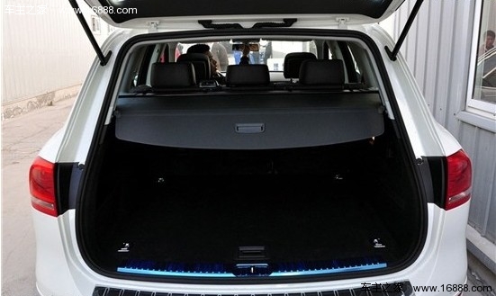 物有所值的“低调哥” 大众途锐试车报告(21) 大家车网