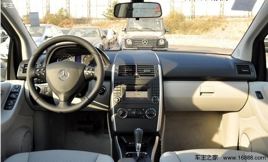 高富帅的最爱 20万精品进口小型车分析(7) 大家车网